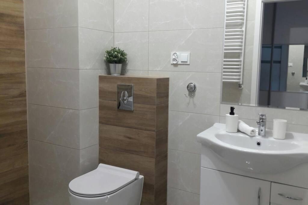 Lux Apartment Close To Medicover And Paley ワルシャワ エクステリア 写真