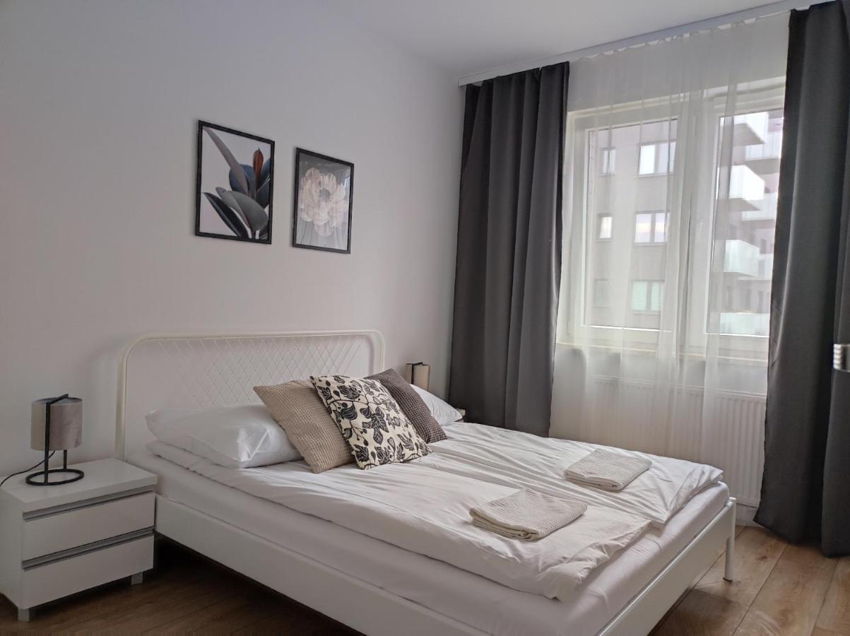 Lux Apartment Close To Medicover And Paley ワルシャワ エクステリア 写真